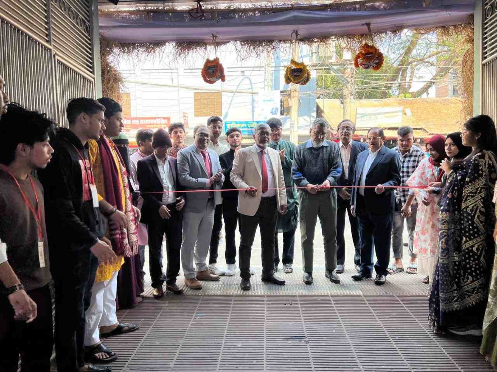 নর্থ ইস্ট ইউনিভার্সিটিতে  লোক ঐতিহ্যের পিঠা উৎসব