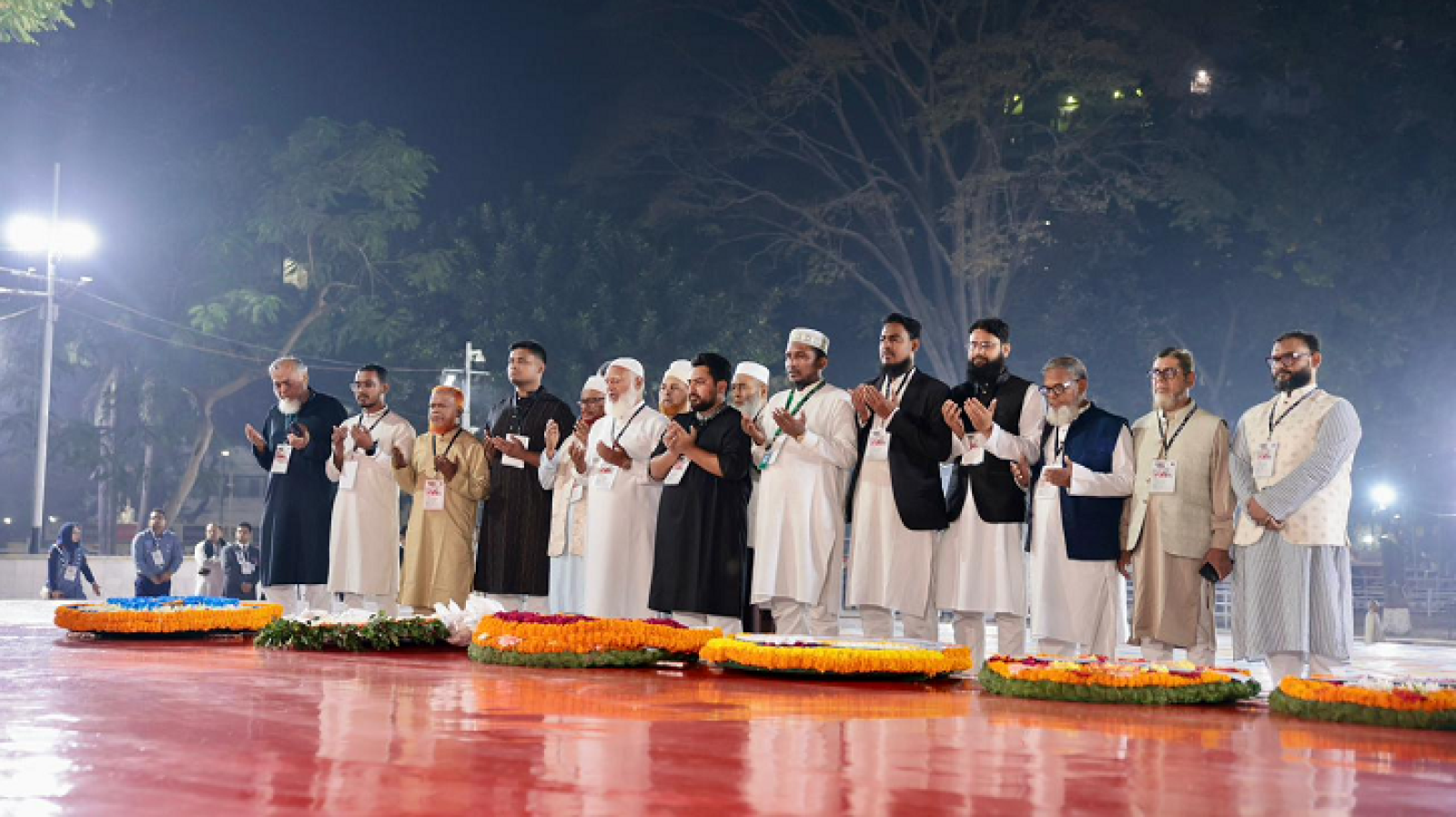 ভাষা শহীদদের প্রতি জামায়াত নেতৃত্বাধীন ১১ দলীয় জোটের শ্রদ্ধা