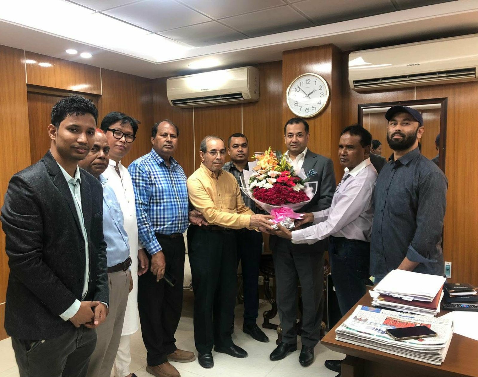 তথ্য প্রতিমন্ত্রীর রিহ্যাবের দোয়া ও ইফতার মাহফিলে অংশগ্রহণ