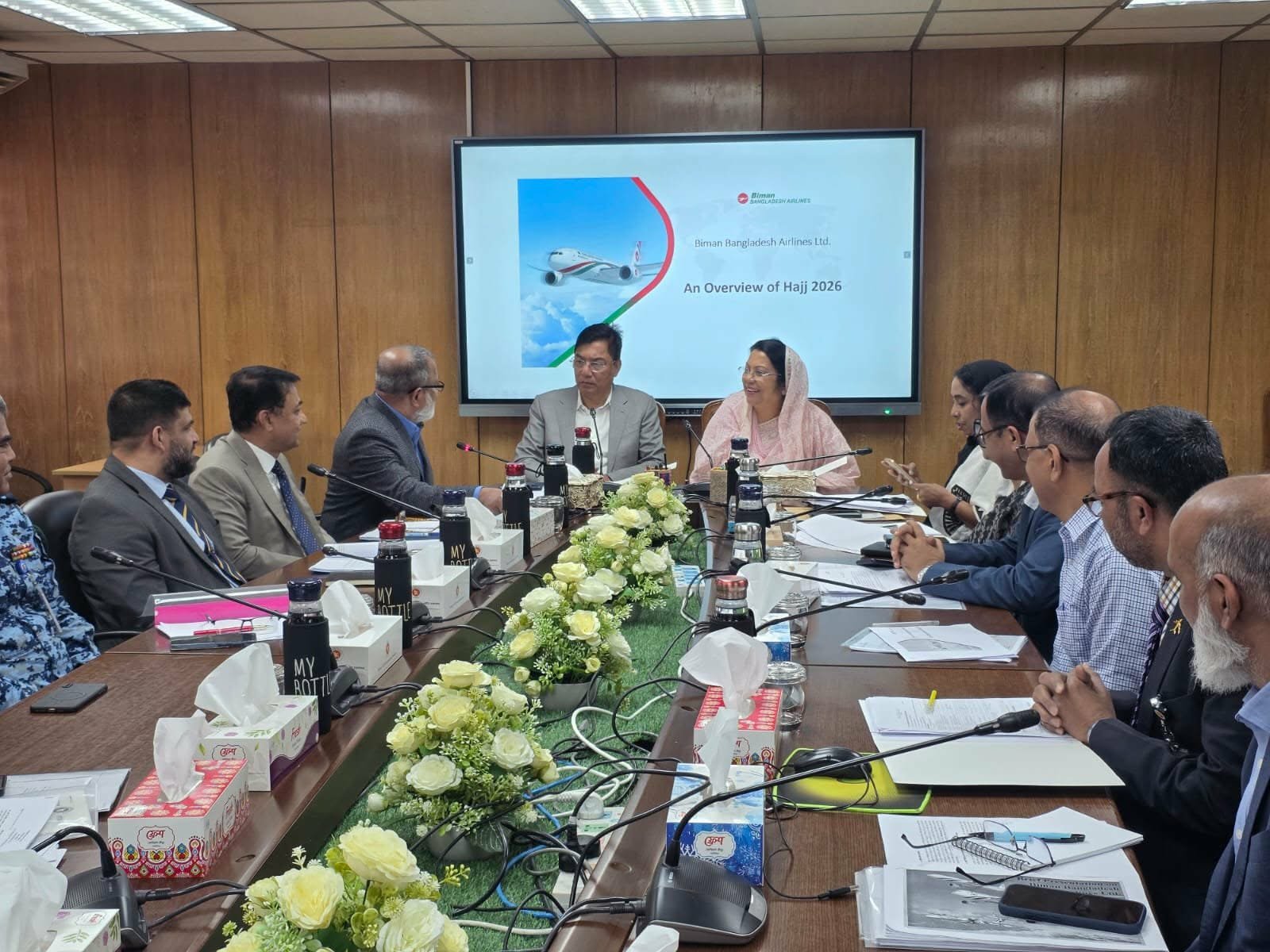 হজ যাত্রীরা যাতে কোনোভাবেই হয়রানির শিকার না হয় সেদিকে আমাদের খেয়াল রাখতে হবে  --- বিমান মন্ত্রী