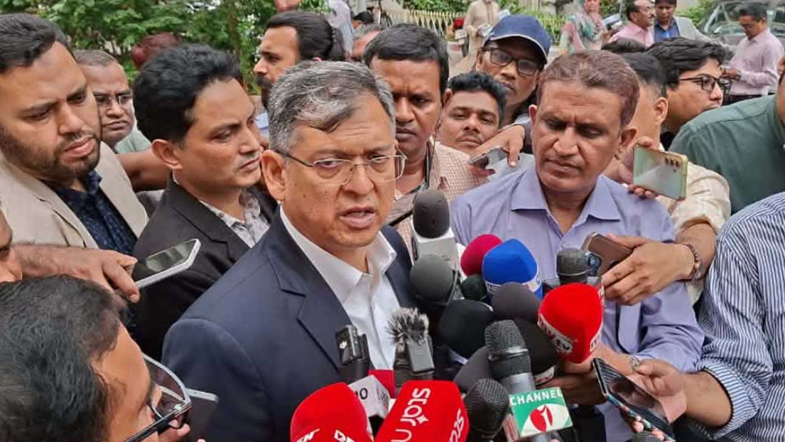 জামায়াতকে ডেপুটি স্পিকার পদ নেয়ার প্রস্তাব দিয়েছি-স্বরাস্ট্রমন্ত্রী