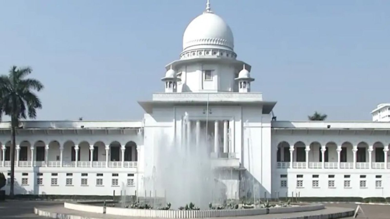 জুলাই সনদ বাস্তবায়ন আদেশ, গণভোট অধ্যাদেশ ও সংবিধান সংস্কার পরিষদের শপথ কেন অবৈধ নয় জানতে চেয়ে হাইকোর্টের রুল