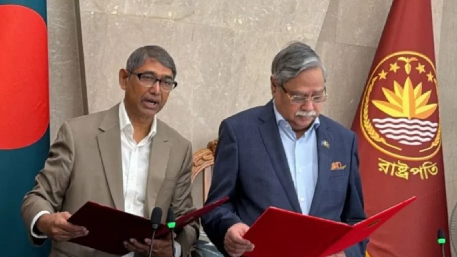 শপথ নিলেন আহমেদ আযম খান: মন্ত্রিসভায় যুক্ত হলো নতুন মুখ