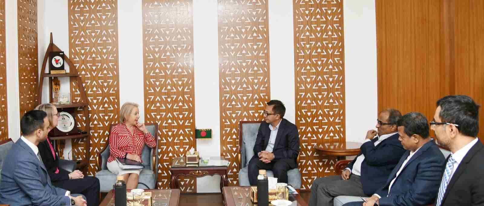 বাণিজ্য ও বিনিয়োগ বাড়াতে ঢাকা-লন্ডন বৈঠক