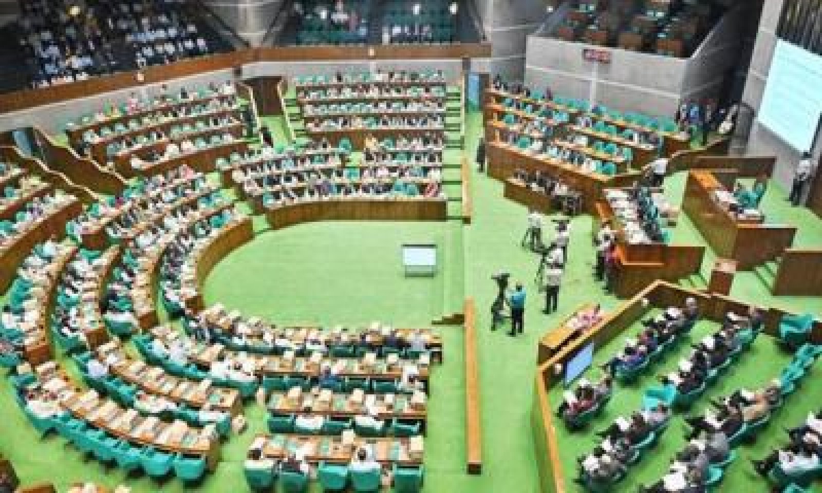 অধ্যাদেশ থেকে পূর্ণাঙ্গ আইন: ফিরতে পারছে না আওয়ামী লীগ