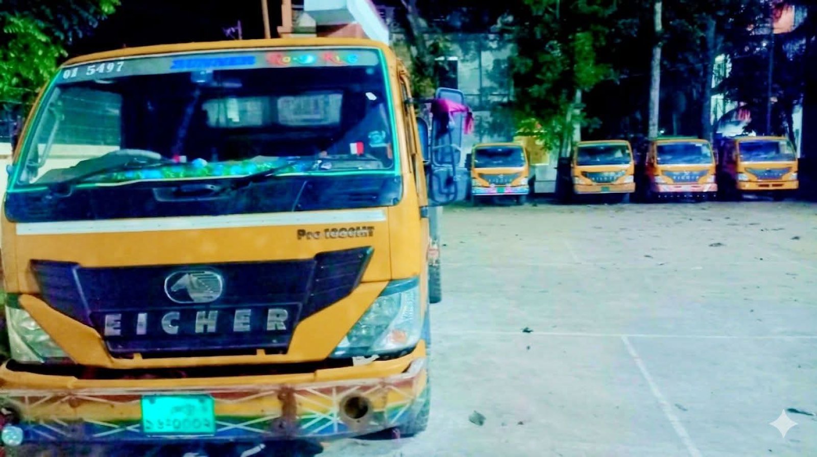 কমলগঞ্জে বালু সিন্ডিকেটে অভিযান: ৪ ট্রাক জব্দ, কারাদণ্ড ১