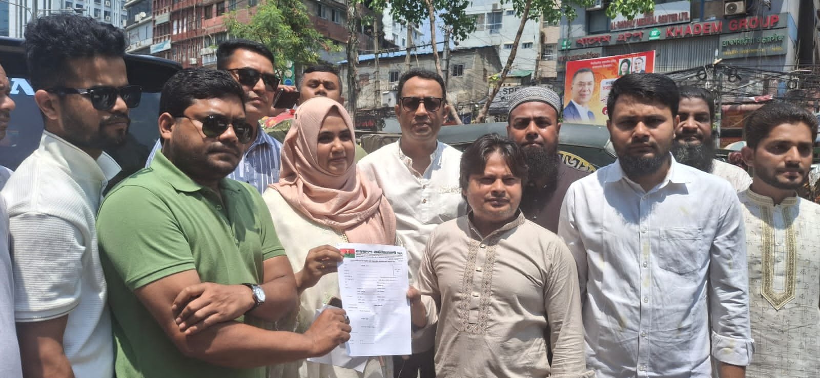 গুমের ন্যায়বিচারের দাবিতে রাজপথ থেকে রাজনীতিতে লাবনী, বিএনপির মনোনয়ন ফরম সংগ্রহ