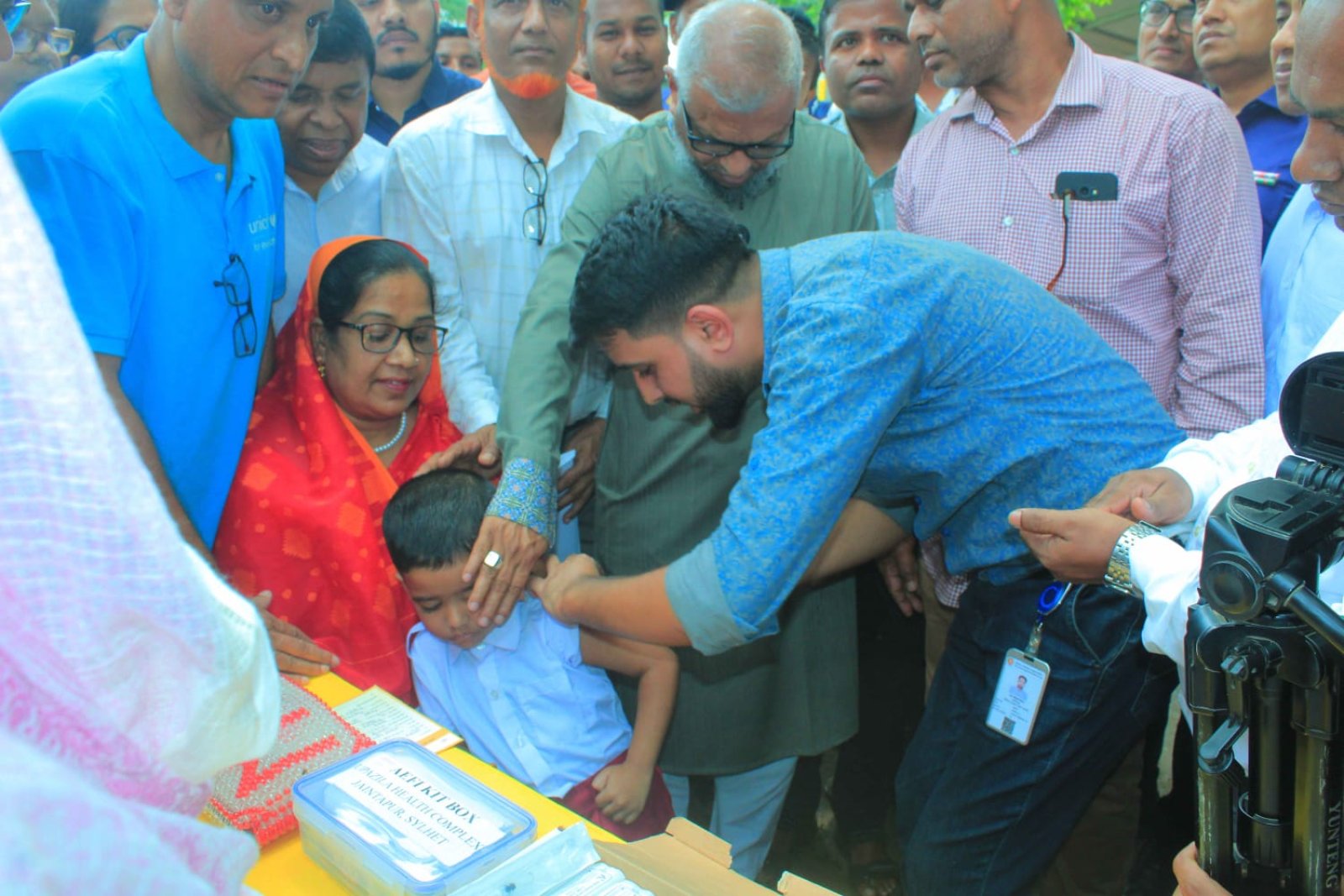জৈন্তাপুরে হাম-রুবেলা টিকাদান ক্যাম্পেইনের উদ্বোধন: শিশুস্বাস্থ্য সুরক্ষায় সরকারের দৃঢ় অঙ্গীকার — মন্ত্রী আরিফুল হক চৌধুরী