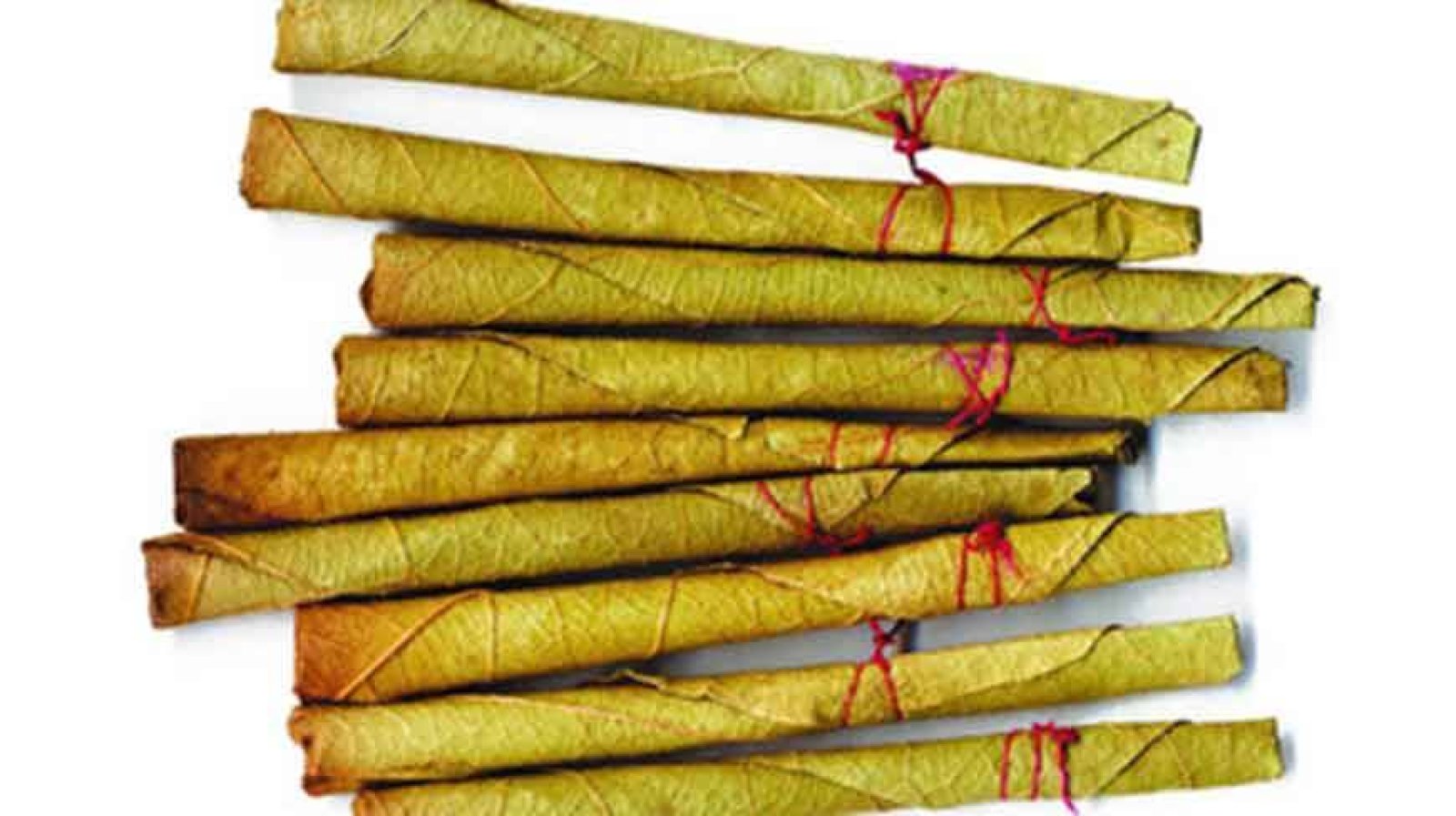 বালাগঞ্জে পুলিশের অভিযানে ৪ লাখ ২০ হাজার শলাকা ভারতীয় নিষিদ্ধ বিড়ি উদ্ধার