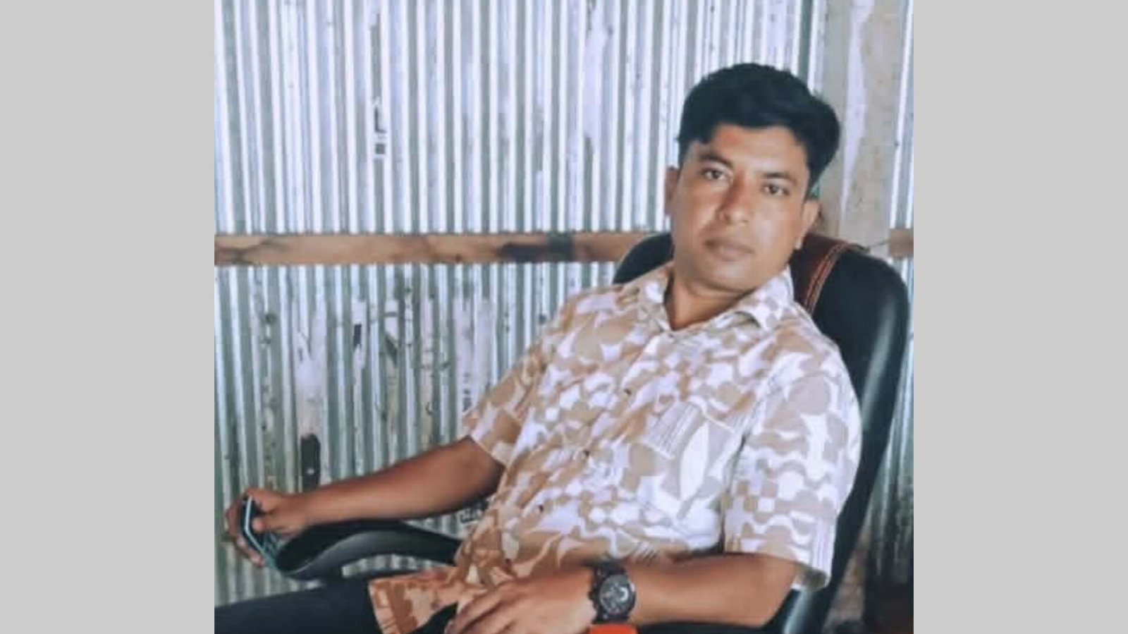 ধর্মপাশায় ছুটি ছাড়াই ৬ দিন অনুপস্থিত শিক্ষক, পাঠদান ব্যাহত; তদন্তের দাবি অভিভাবকদের