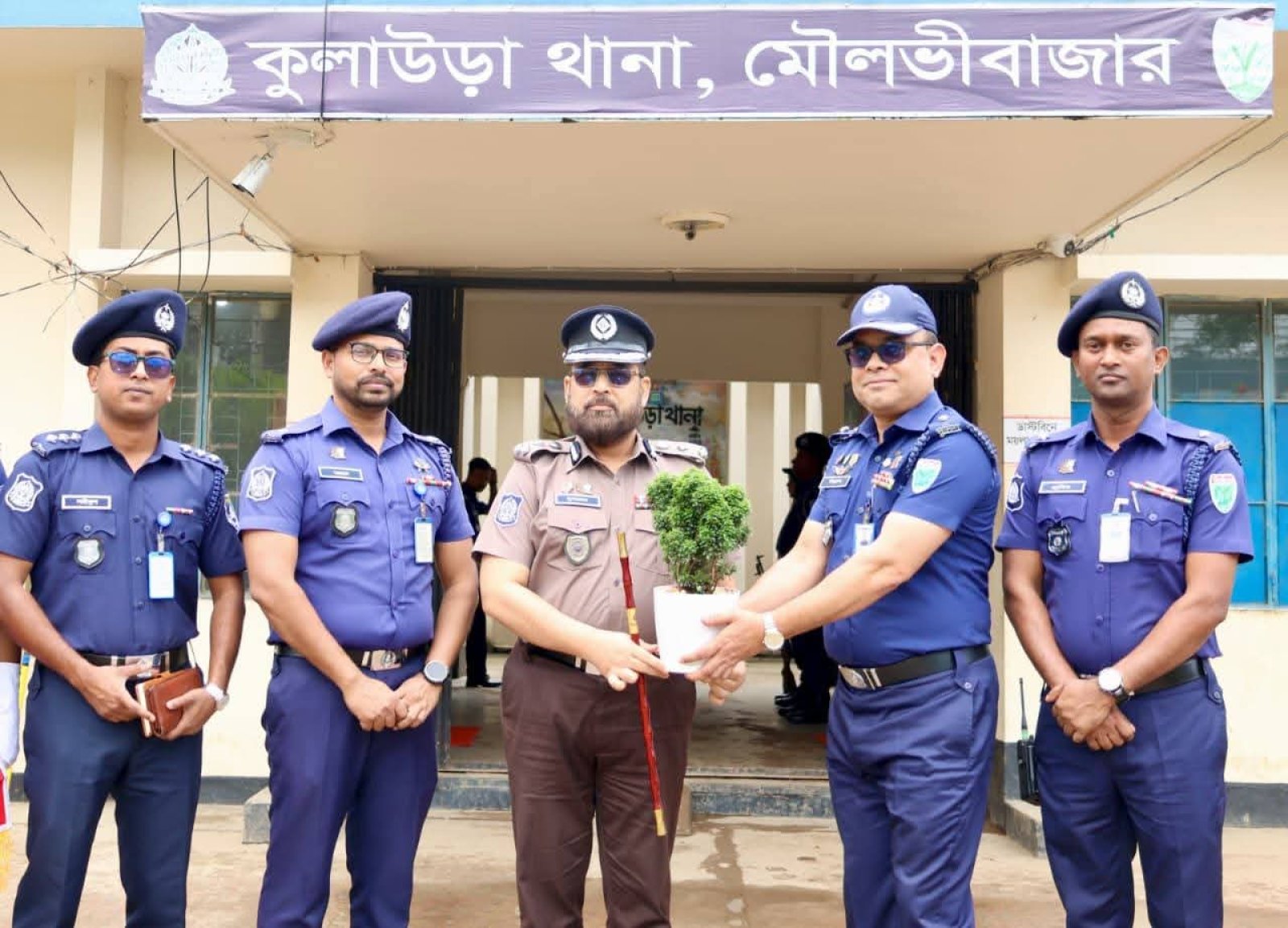 সিলেট রেঞ্জ ডিআইজির কুলাউড়া থানা দ্বি-বার্ষিক পরিদর্শন সম্পন্ন, বিভিন্ন দিকনির্দেশনা প্রদান