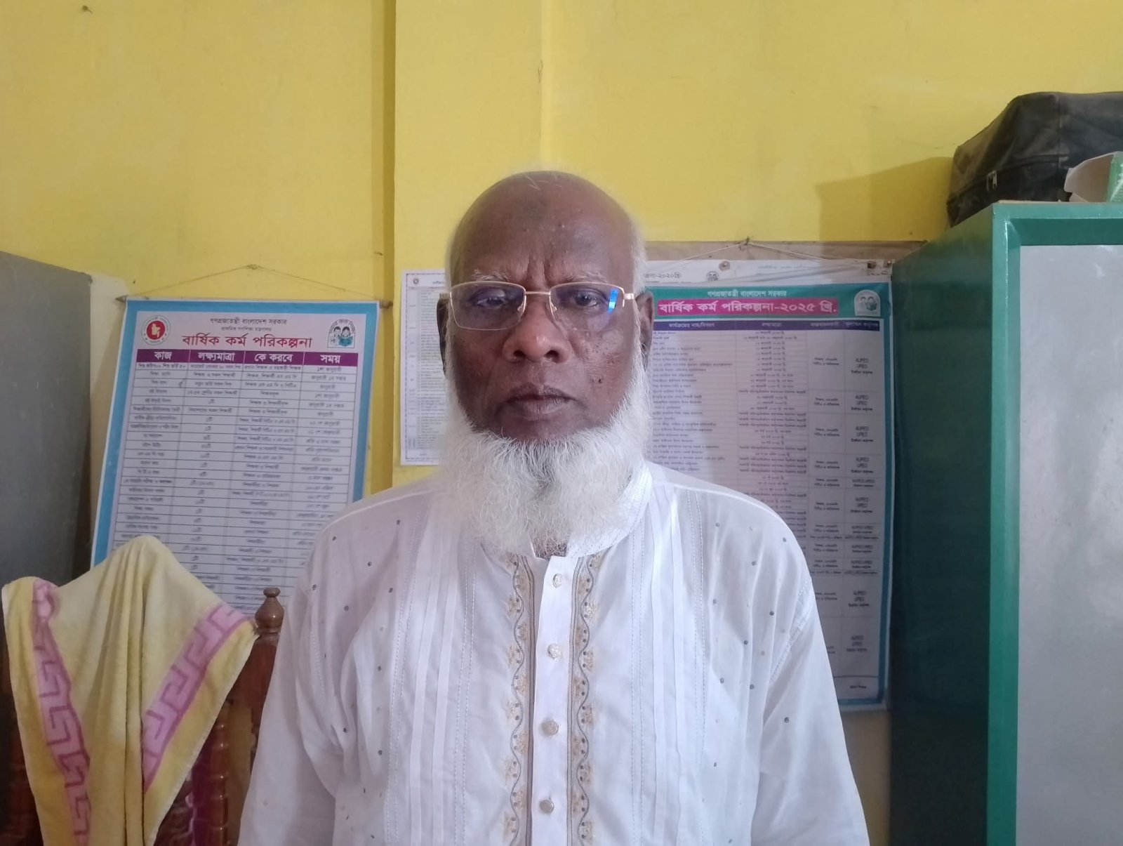 কানাইঘাটে শ্রেষ্ঠ প্রধান শিক্ষক নির্বাচিত আব্দুল লতিফ চৌধুরী