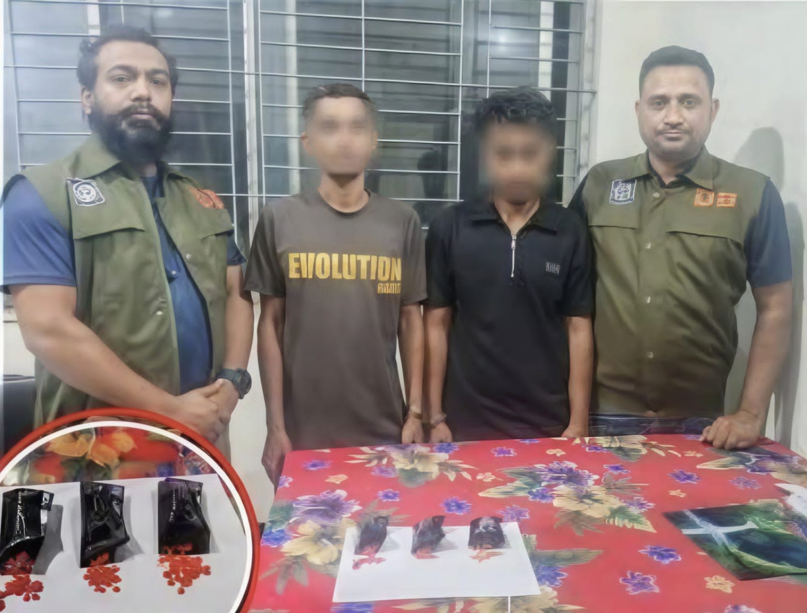 কোম্পানীগঞ্জে বিপুল পরিমাণ  ইয়াবাসহ দুই ভাই আটক