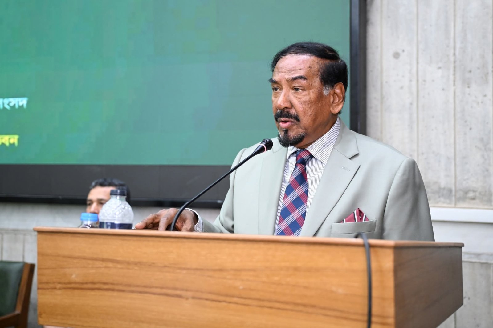 ত্রয়োদশ জাতীয় সংসদ জনমুখী শাসনব্যবস্থা নিশ্চিত করে জনগণের আস্থা অর্জনে কাজ করছে—স্পীকার