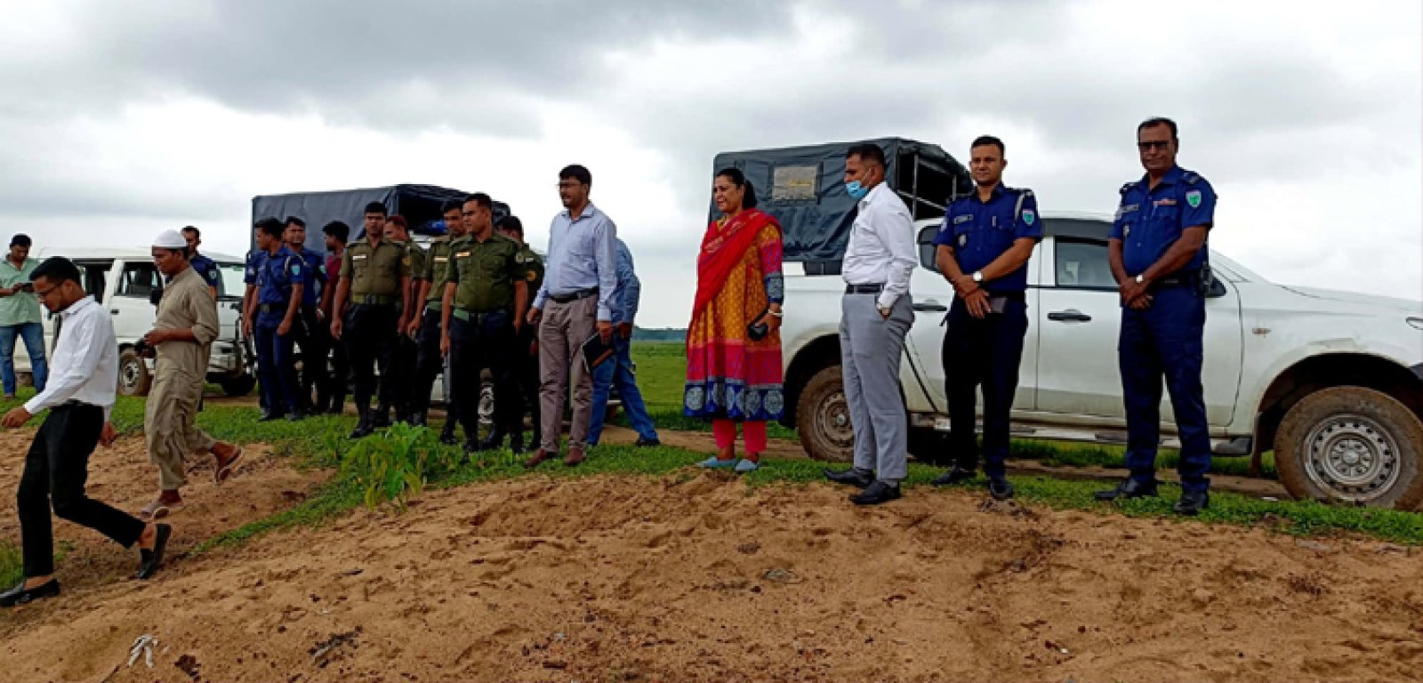 জৈন্তাপুরে অবৈধভাবে উত্তোলিত প্রায় ৫ লাখ ঘনফুট বালু জব্দ, কাল প্রকাশ্য নিলাম
