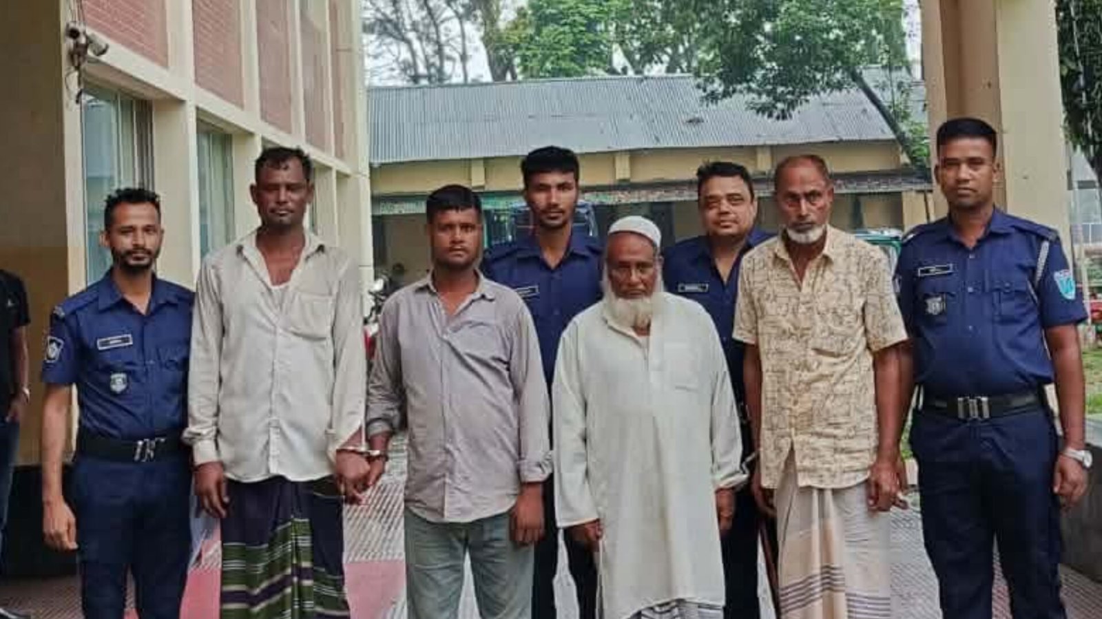 কোম্পানীগঞ্জে আবুল হোসেন হত্যা মামলার দুই পলাতক আসামি গ্রেফতার