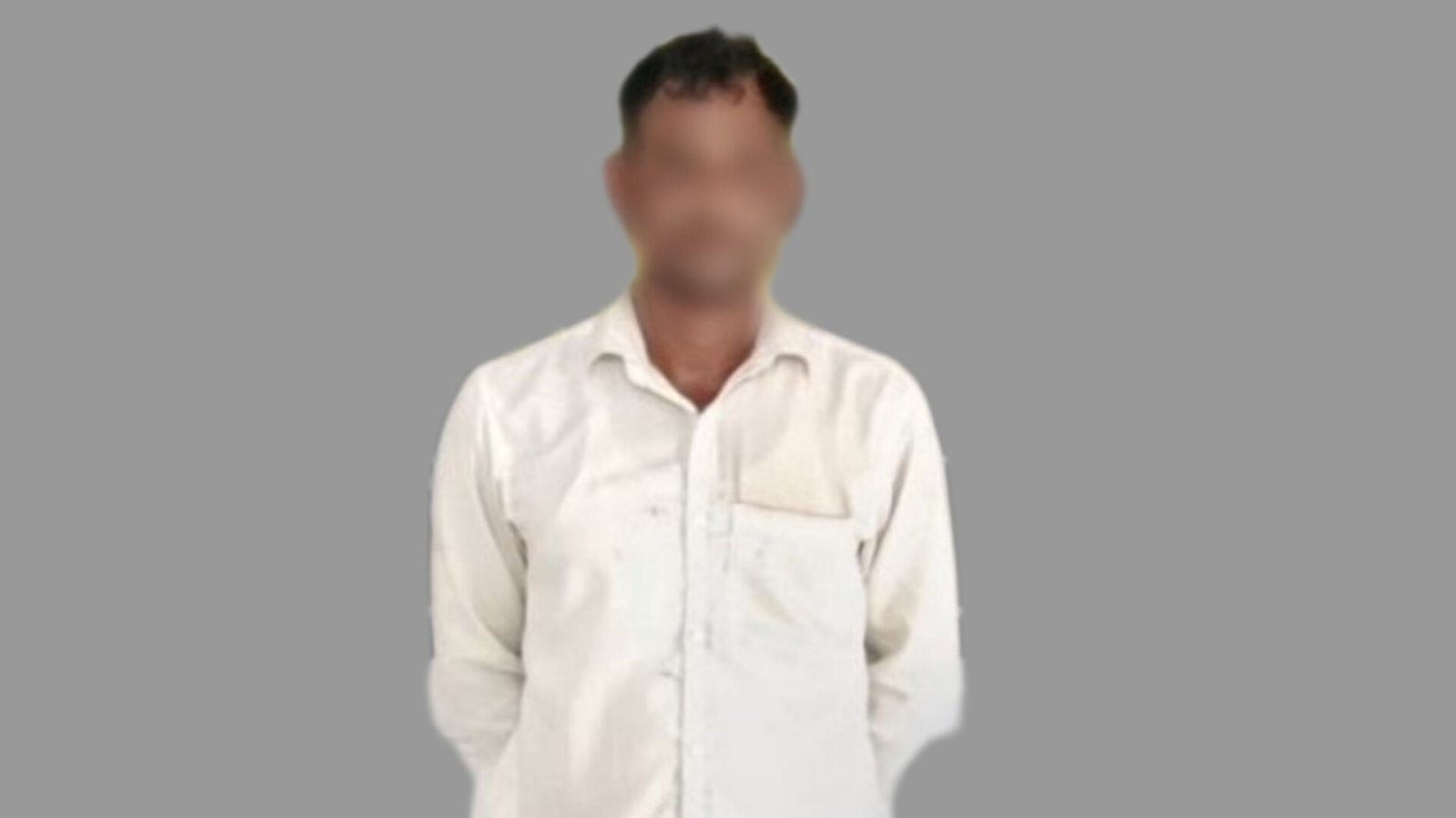 কোম্পানীগঞ্জে র‌্যাবের  অভিযান: ২৭৯ বোতল বিদেশি মদ উদ্ধার, মাদক ব্যবসায়ী গ্রেপ্তার