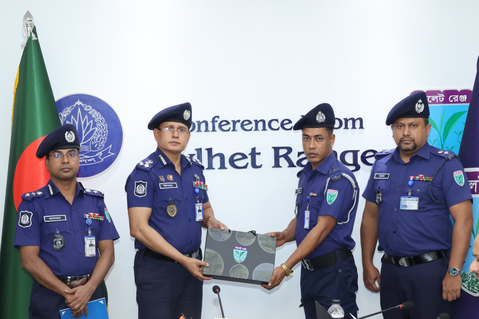 সিলেট রেঞ্জে ‘শ্রেষ্ঠ পুলিশ অফিসার’ সম্মাননায় ভূষিত বিয়ানীবাজার থানার এসআই হোসাইন আহমদ