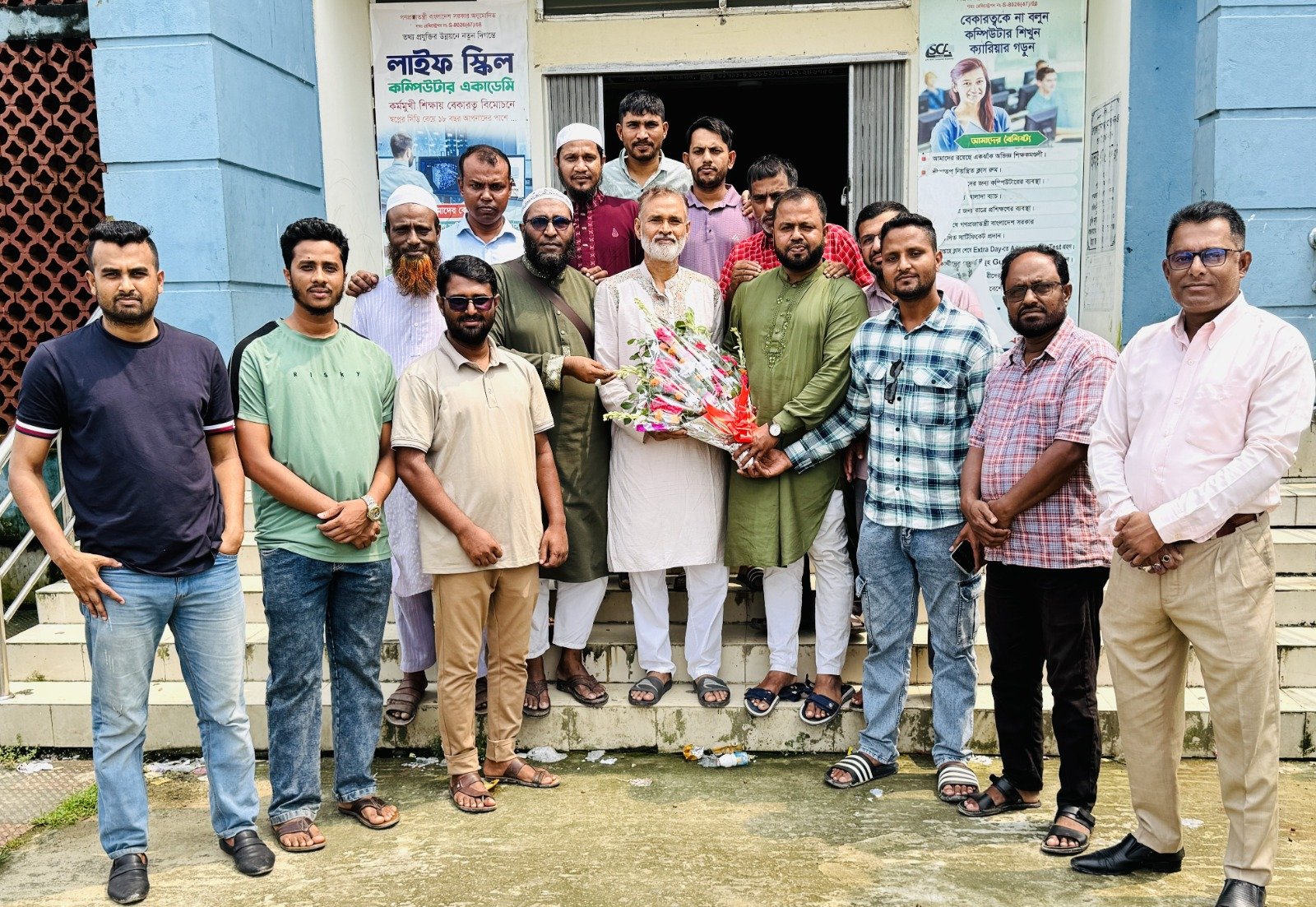 শান্তিগঞ্জ প্রেসক্লাবকে অভিনন্দন জানিয়ে সাংবাদিকদের প্রশংসায় ফারুক আহমদ