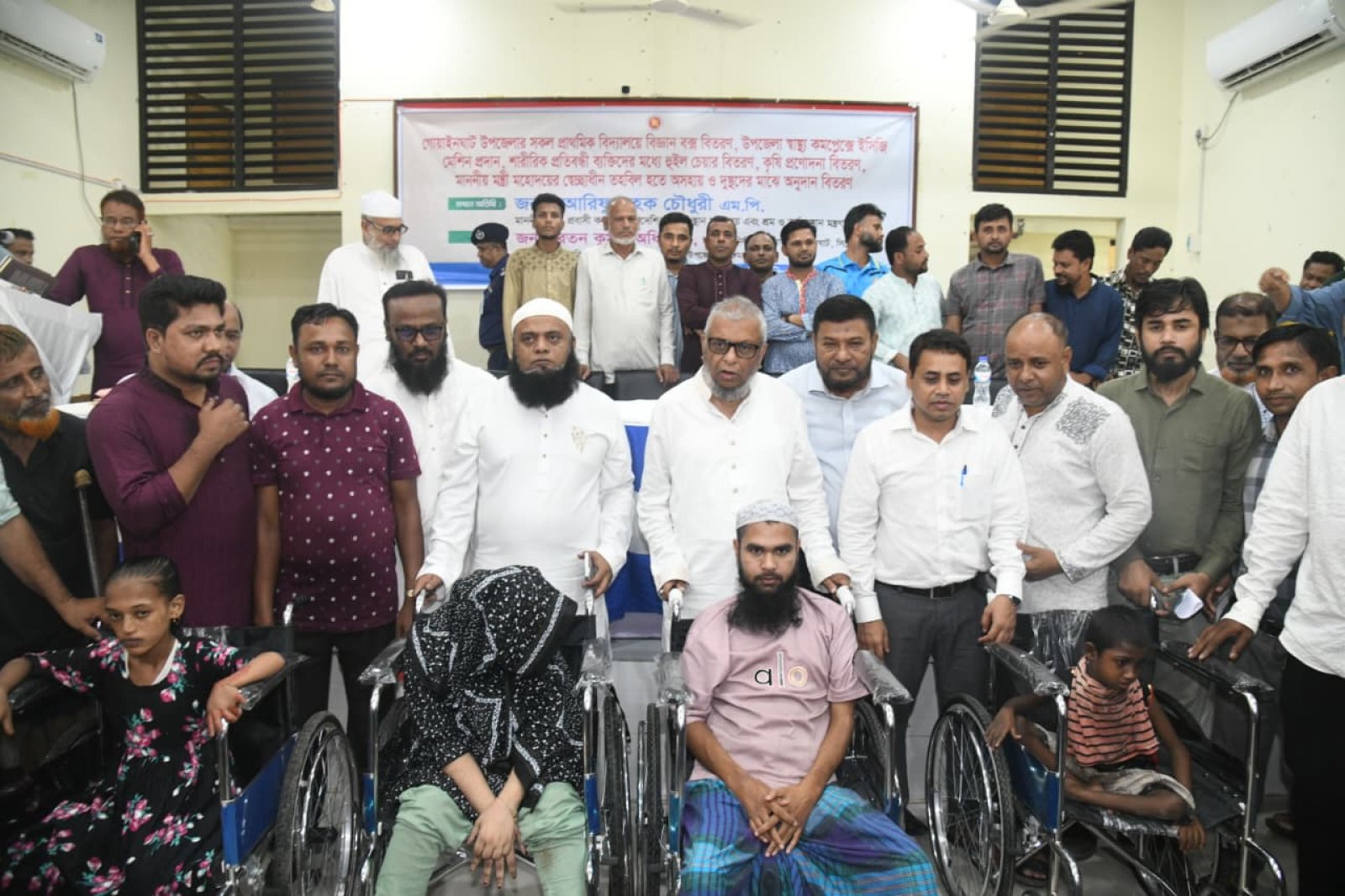 কৃষক থেকে প্রতিবন্ধী—এক মঞ্চে মানবিক সহায়তা, গোয়াইনঘাটে শ্রমমন্ত্রীর বার্তা