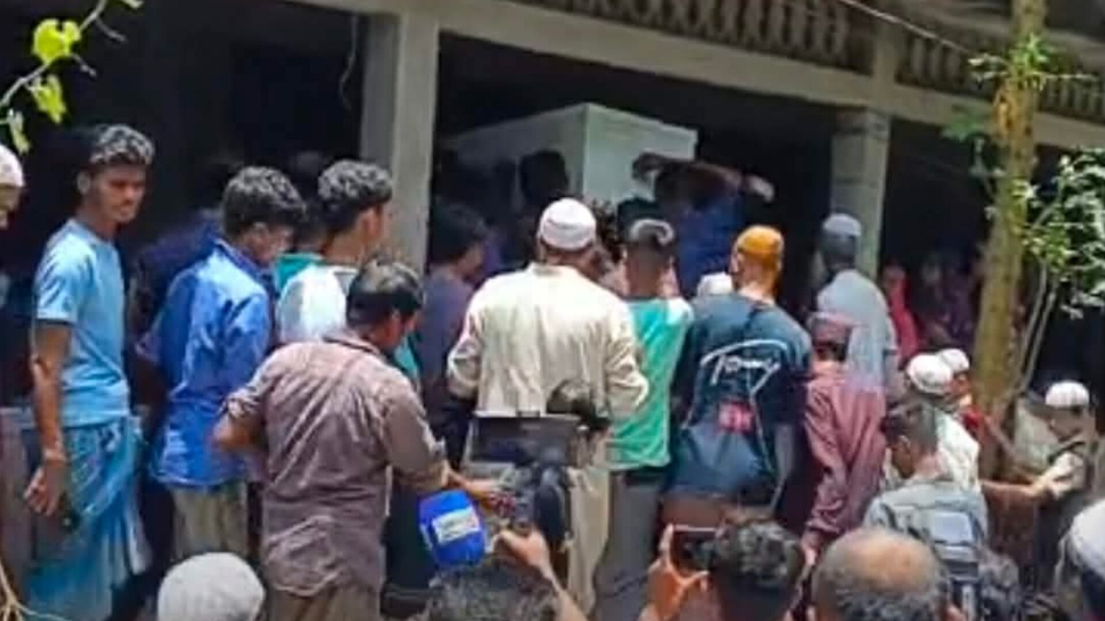 কফিনবন্দী হয়ে ফিরলেন কানাইঘাটের পাঁচ প্রবাসী, শোকে স্তব্ধ জনপদ