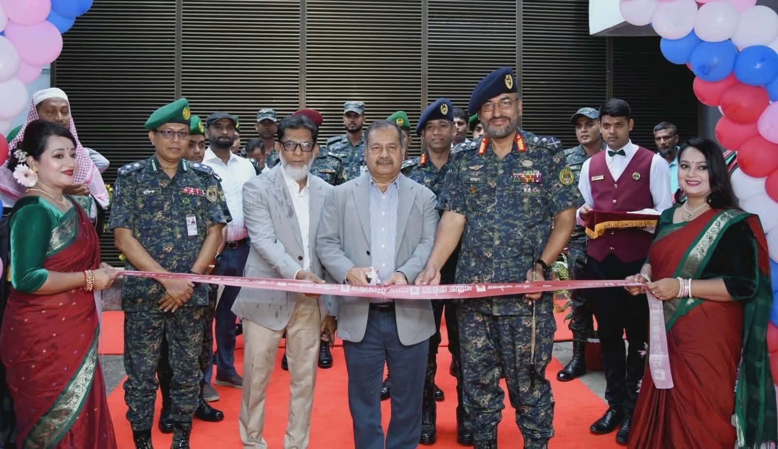 প্রচলিত নিরাপত্তা নয়, ডিজিটাল সক্ষমতাই ভবিষ্যতের মূল শক্তি’—‘প্রান্তিক কণ্ঠস্বর’ উদ্বোধনে তথ্যমন্ত্রী