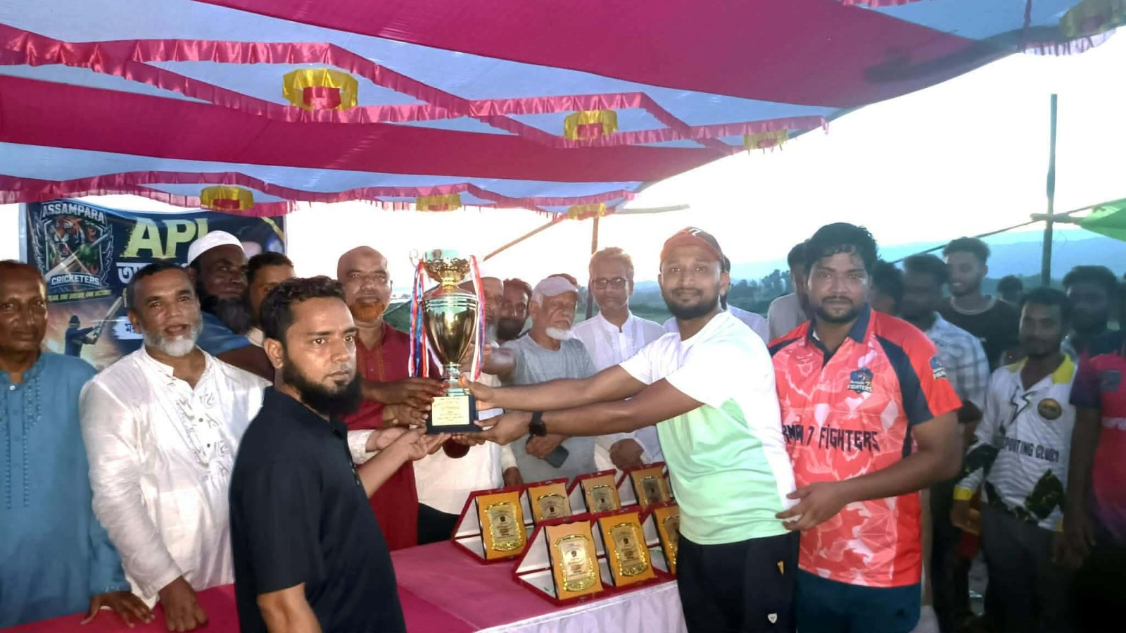 জৈন্তাপুরে তিনদিনব্যাপী ক্রিকেট টুর্নামেন্টের পর্দা নামল, শিরোপা জিতল দিলদার একাদশ