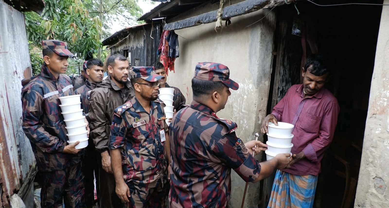 হবিগঞ্জে কমছে বন্যার পানি, ড্রোনে ত্রাণ ও ফ্রি মেডিকেল ক্যাম্প নিয়ে দুর্গতদের পাশে ৫৫ বিজিবি