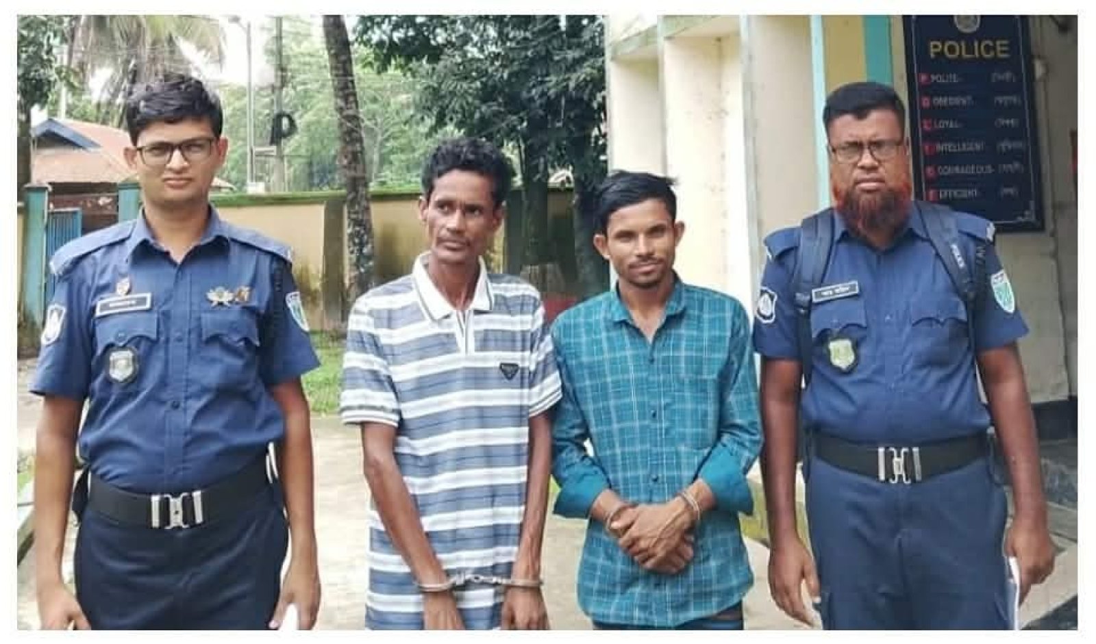 শাল্লায় ৩০ লিটার চোলাই মদসহ ইউপি সদস্য ও সহযোগী গ্রেপ্তার, মাদক আইনে মামলা