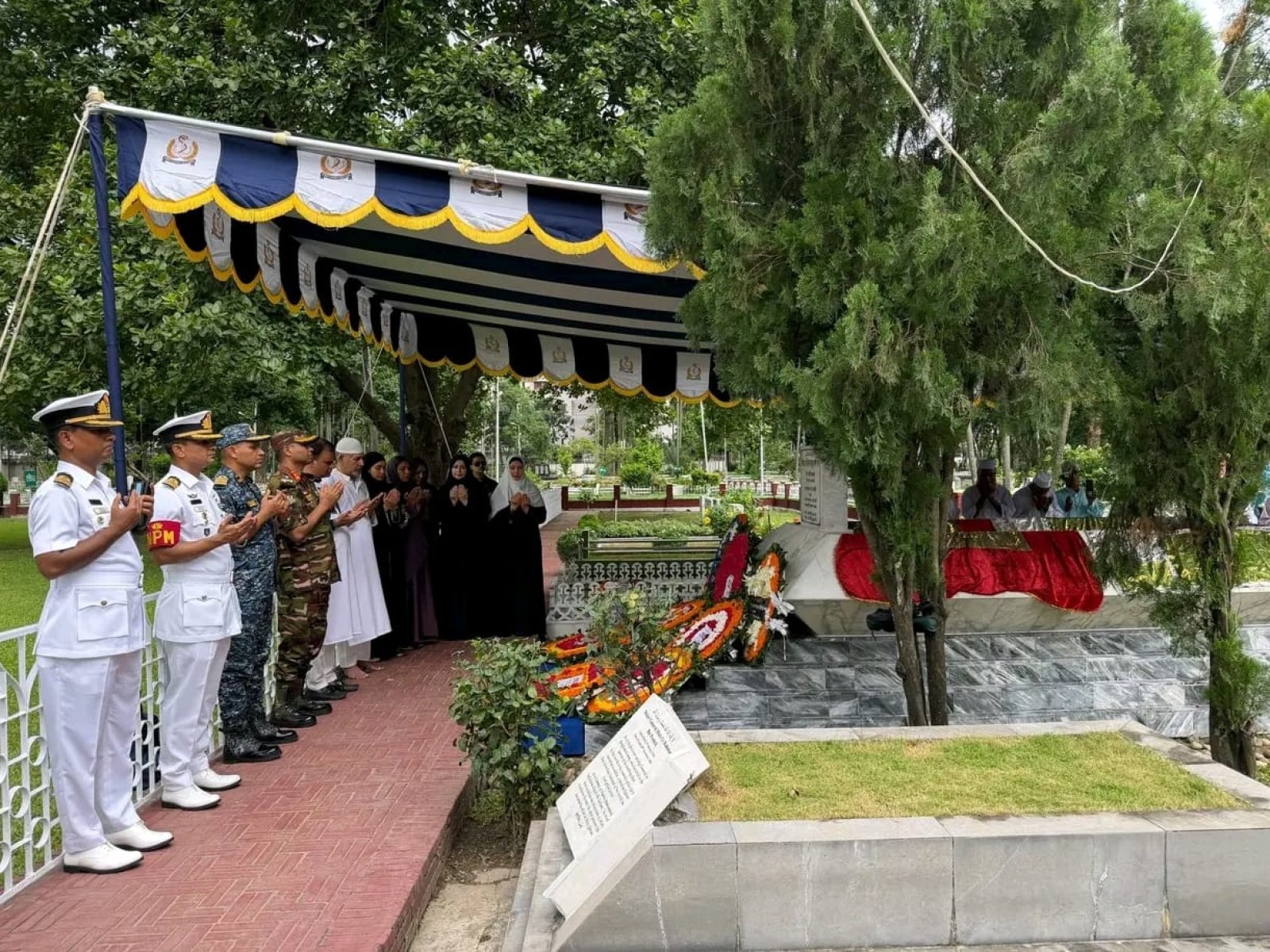 রিয়ার অ্যাডমিরাল মাহবুব আলী খানের ৪২তম শাহাদাতবার্ষিকী পালিত