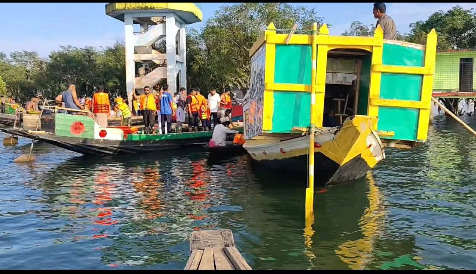 টাঙ্গুয়ার হাওরে গোসল করতে নেমে পানিতে ডুবে পর্যটকের মৃত্যু