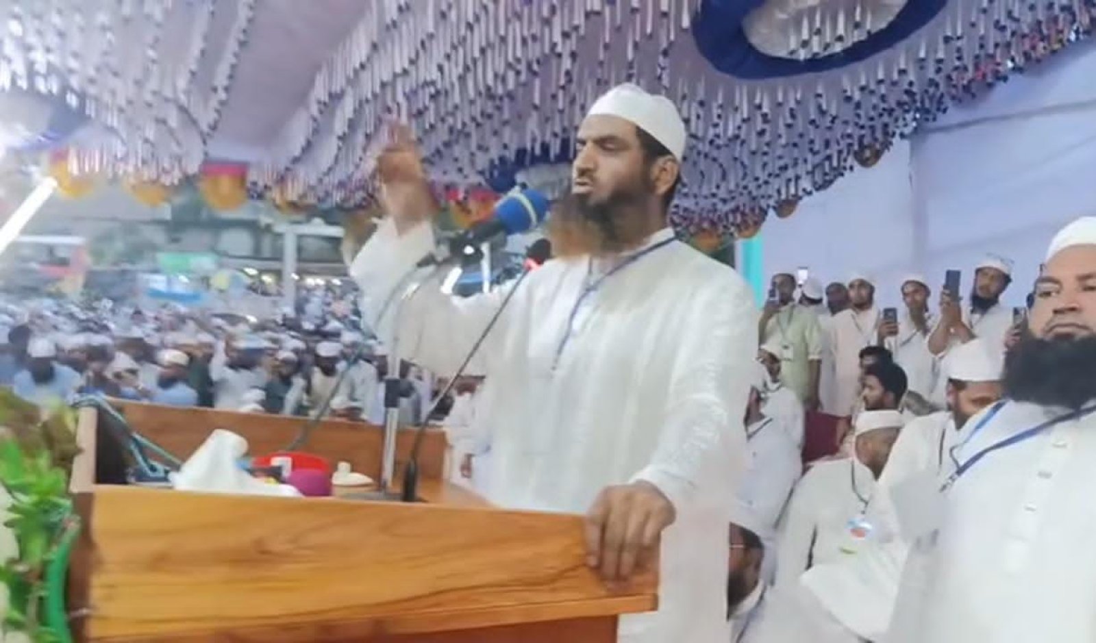 সরকার বদল নয়, ফ্যাসিবাদমুক্ত রাষ্ট্র গড়ার লড়াই চলছে: মামুনুল হক