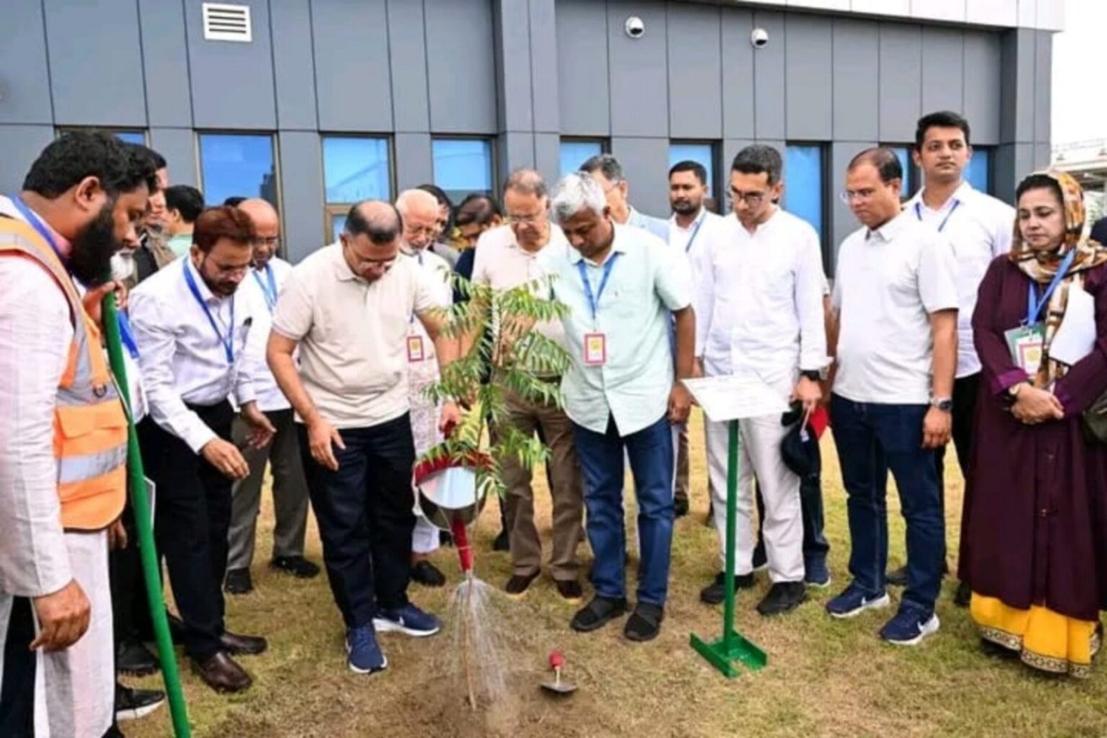 মাতারবাড়ির মেগা প্রকল্প পরিদর্শনে প্রধানমন্ত্রী তারেক রহমান
