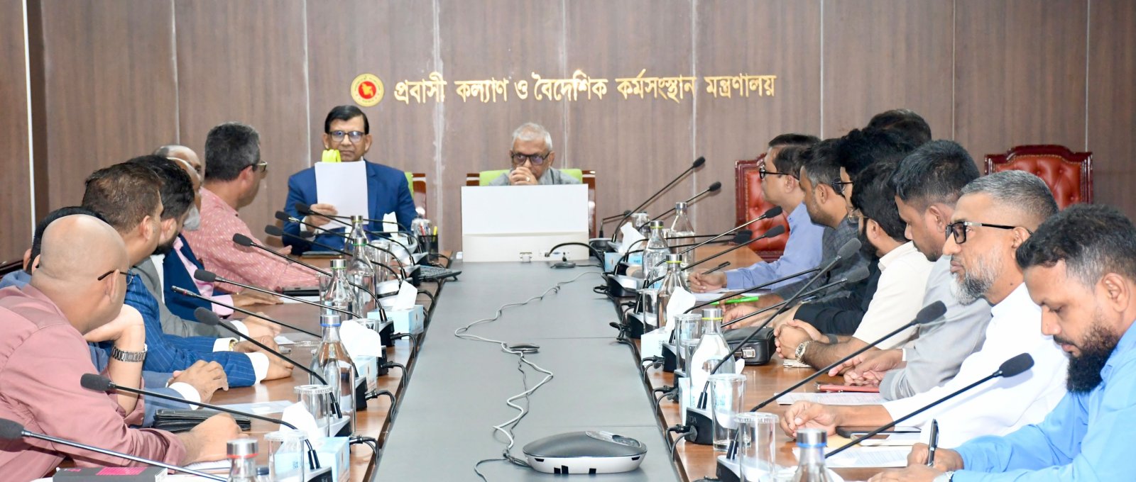 আমিরাতে প্রবাসীদের ভিসা সংকট নিরসনে কাজ করছে সরকার: প্রবাসীকল্যাণমন্ত্রী