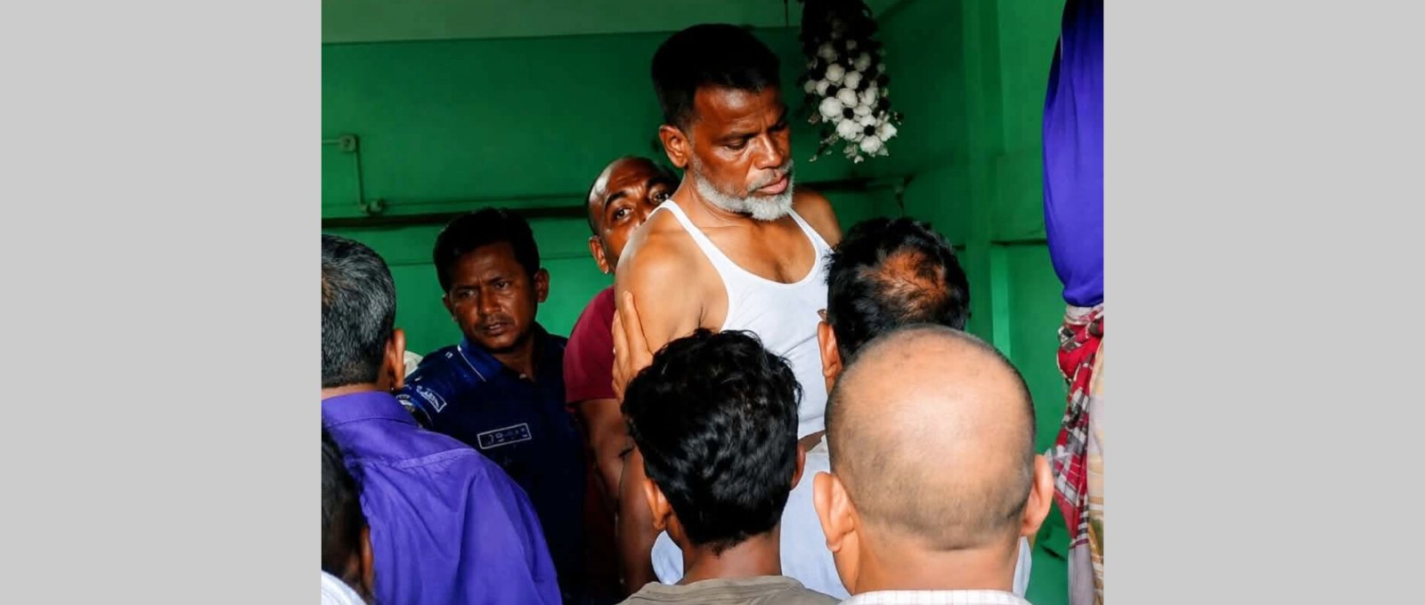 বালাগঞ্জে নিজ দোকান থেকে ব্যবসায়ীর ঝুলন্ত লাশ উদ্ধার