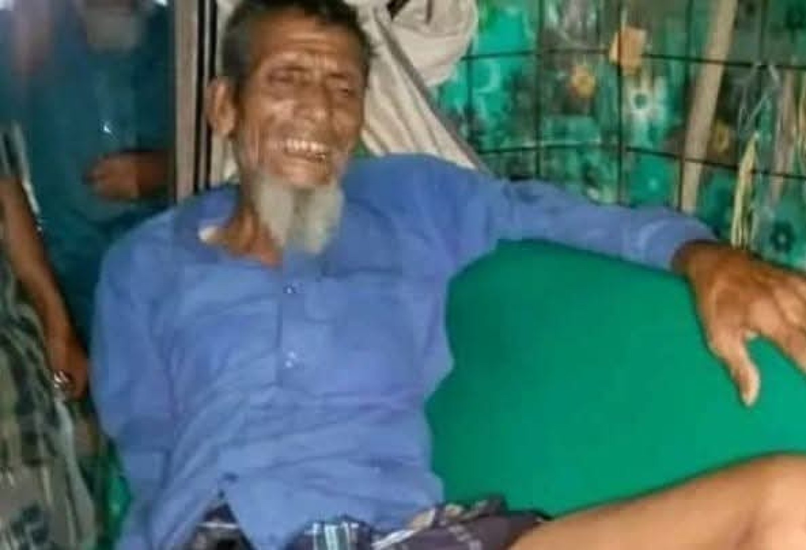 কানাইঘাটে চোরাকারবারিদের পিকআপের ধাক্কায় প্রাণ গেল বৃদ্ধের