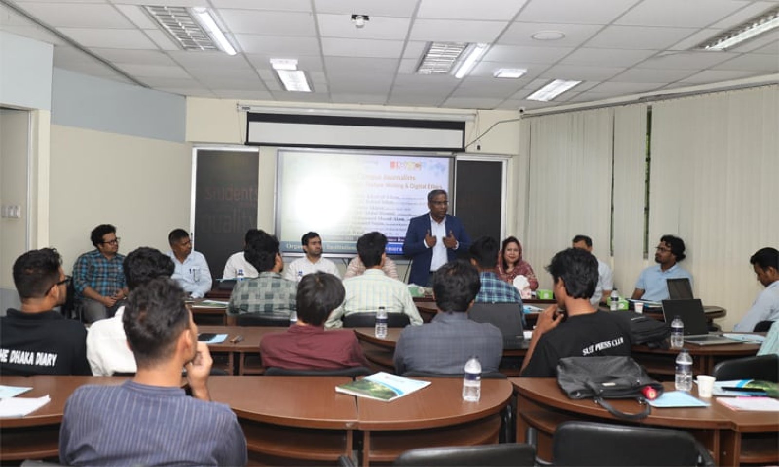 শাবিপ্রবিতে ক্যাম্পাস সাংবাদিকদের দক্ষতা বাড়াতে দিনব্যাপী প্রশিক্ষণ