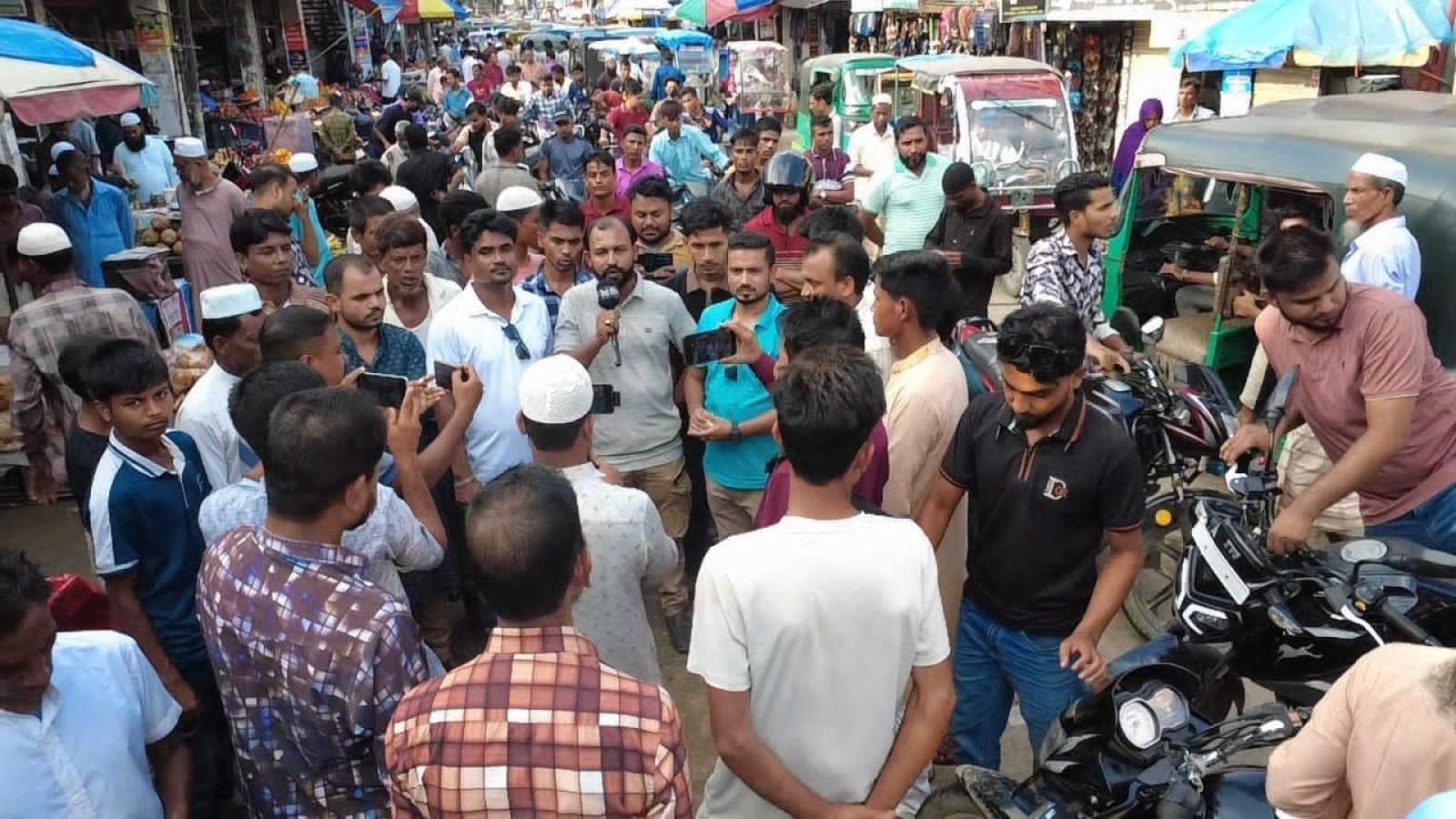 জকিগঞ্জে নিষিদ্ধ ছাত্রলীগের ঝটিকা মিছিলের ভিডিও, প্রতিবাদে কানাইঘাটে ছাত্রদলের শোডাউন