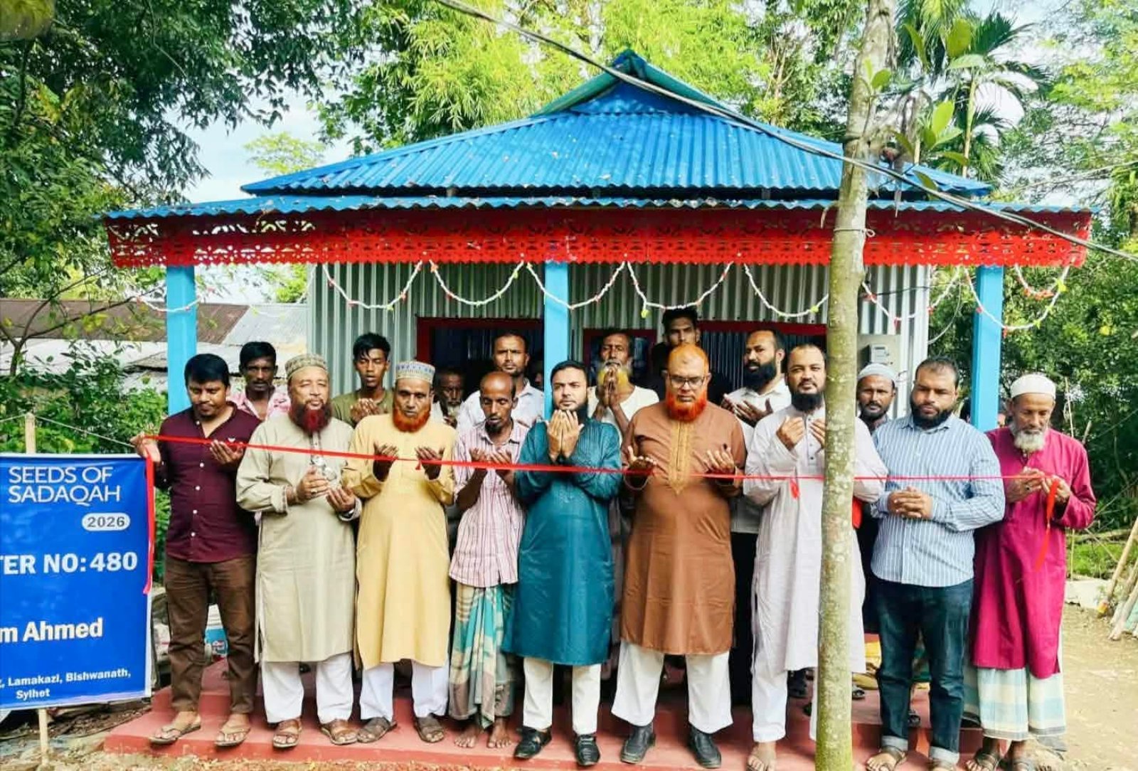 বিশ্বনাথে সিডস অব সাদাকাহর উদ্যোগে চার অসহায় পরিবারের নতুন ঘর