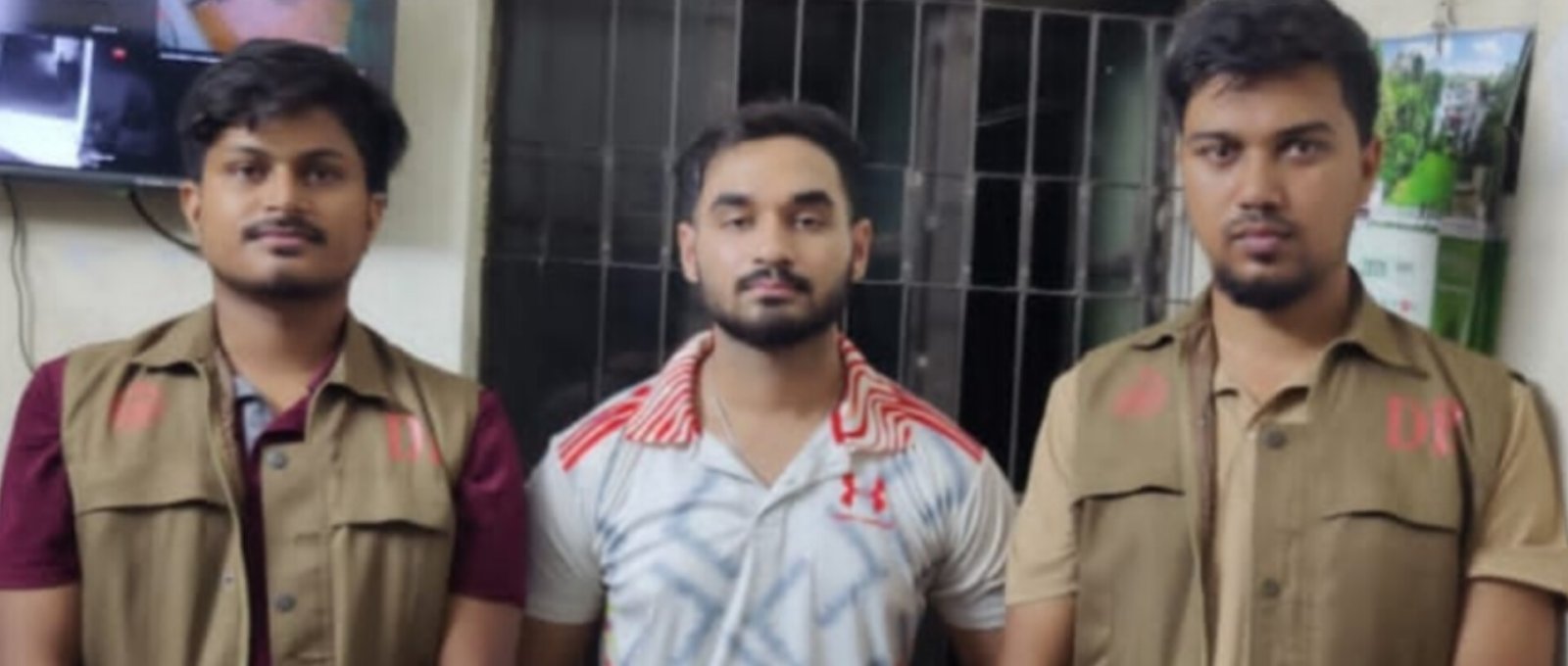 হবিগঞ্জ গোয়েন্দা পুলিশের অভিযানে নবীগঞ্জের আজিজুর গ্রেফতার