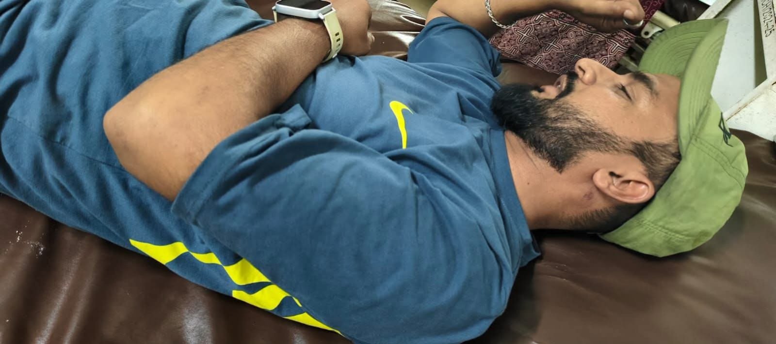 তামাবিল রোডে সংবাদ সংগ্রহকালে সাংবাদিকের ওপর হামলার অভিযোগ