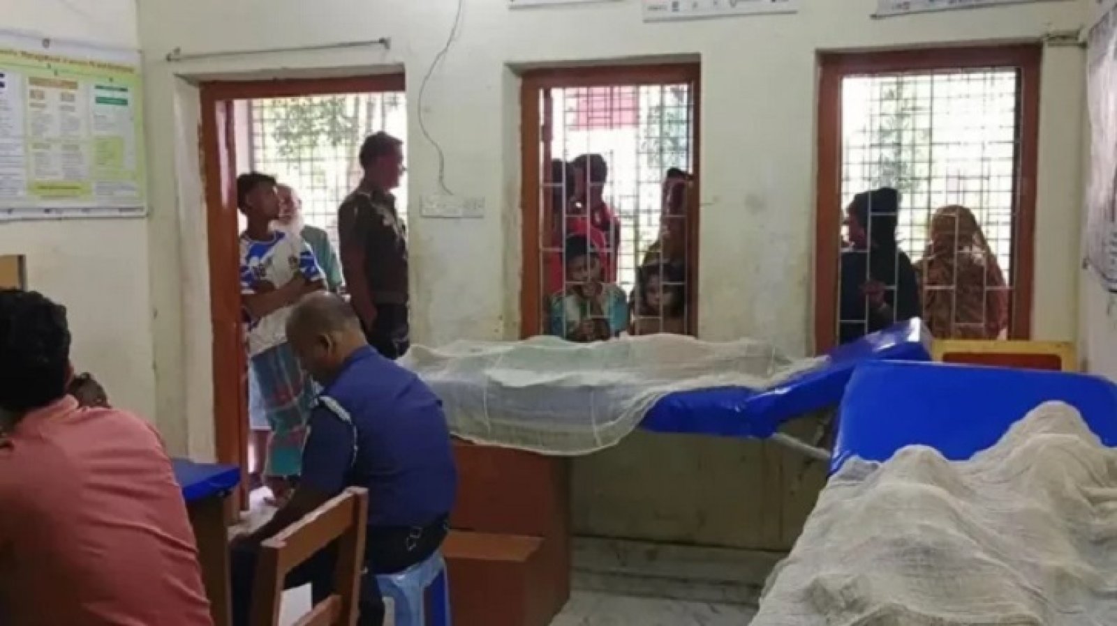সুনামগঞ্জে তিন সন্তান নিয়ে বাবার বিষপান, ৩ শিশুর মৃত্যু