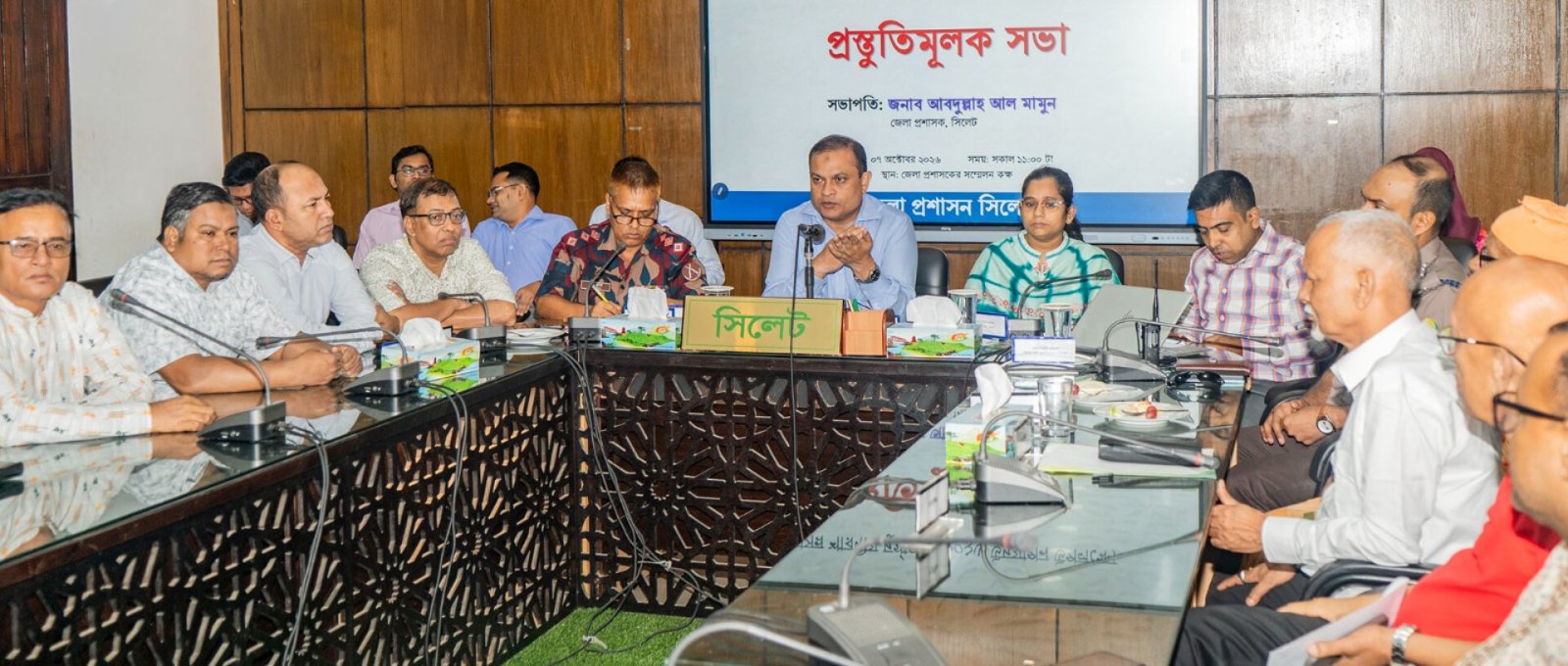 সিলেটে দুর্গাপূজায় সর্বোচ্চ নিরাপত্তা, মণ্ডপে সিসিটিভি ও বিদ্যুতের নির্দেশ ডিসির
