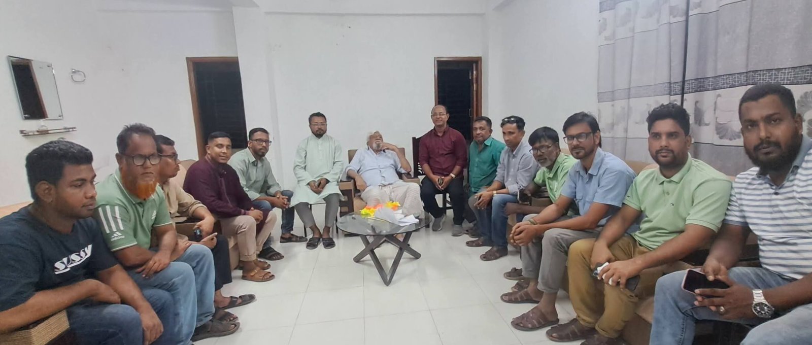 দিরাই প্রেসক্লাবের স্থায়ী ভবন নির্মাণসহ উন্নয়ন নিয়ে এমপি নাছির চৌধুরীর সঙ্গে মতবিনিময়