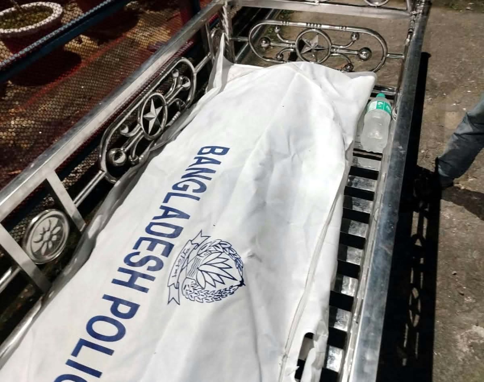কানাইঘাট সীমান্তে গুলিবিদ্ধ যুবকের মরদেহ উদ্ধার, হত্যার কারণ অনুসন্ধান করছে পুলিশ