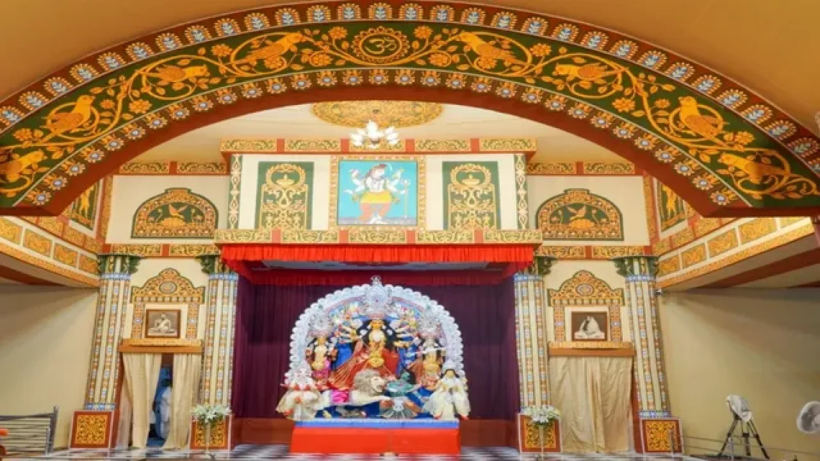 শারদীয় দুর্গোৎসব শুরু আজ, মণ্ডপে মণ্ডপে উৎসবের আমেজ