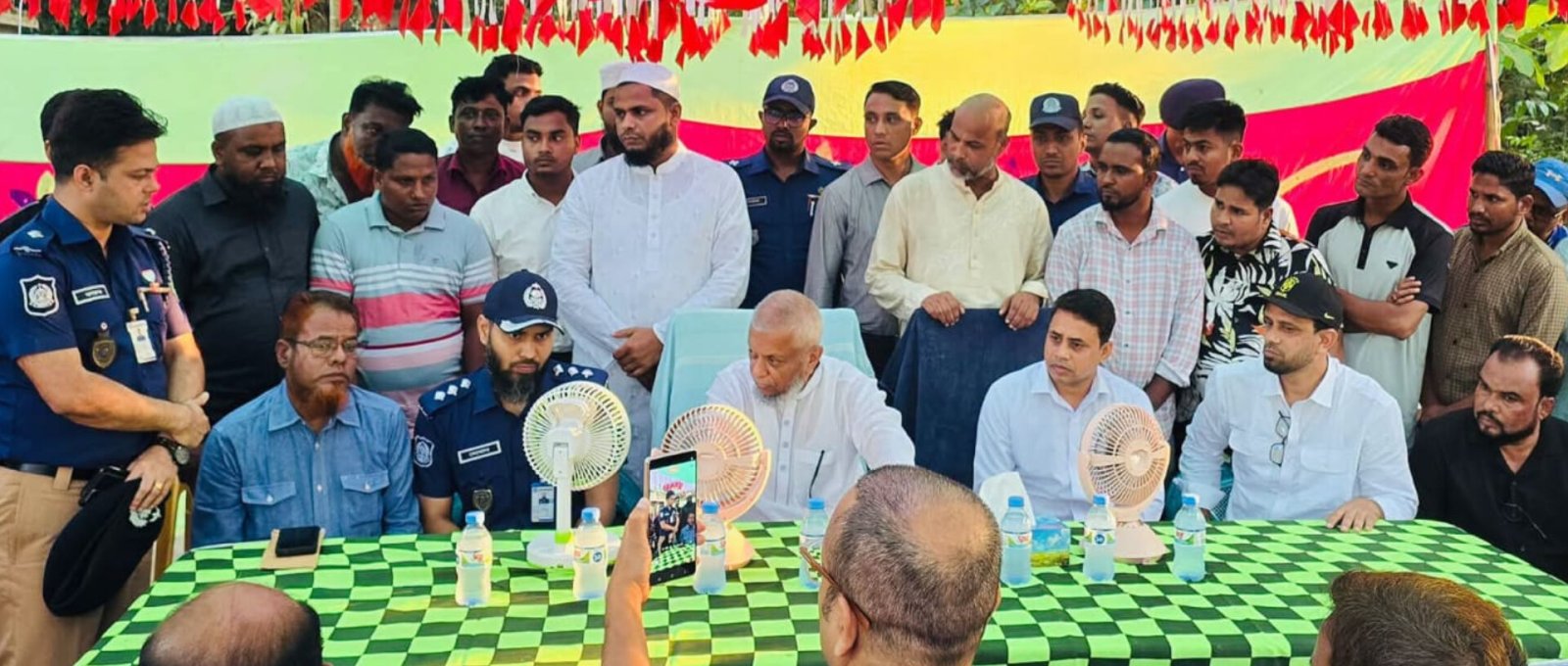 গোয়াইনঘাটে নিহত যুবদল নেতা বদরুলের বাড়িতে মন্ত্রী আরিফুল হক, দ্রুত গ্রেপ্তারের নির্দেশ