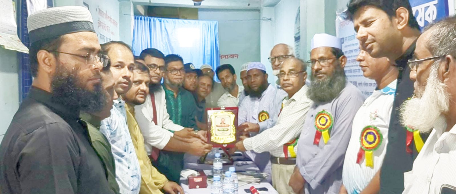 বানিয়াচং মডেল প্রেসক্লাবের নতুন কমিটির অভিষেক, দুই প্রবীণ সাংবাদিককে সম্মাননা