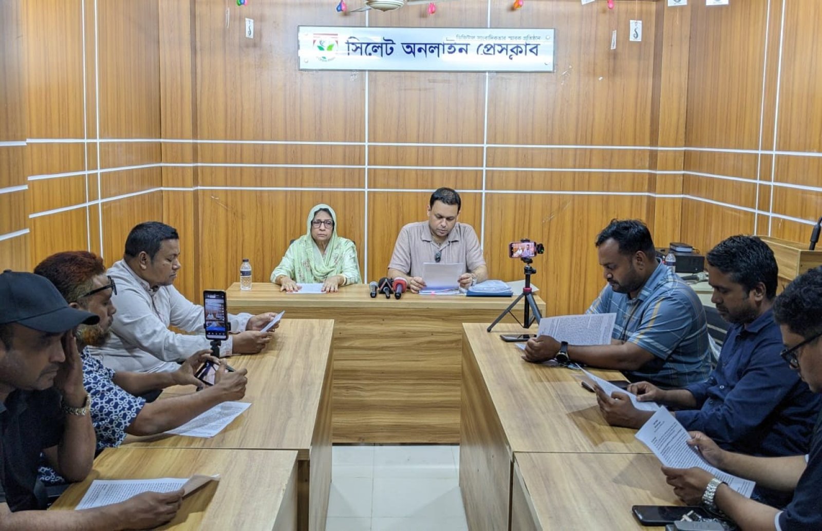 পল্লবী সেন্টার নিয়ে অপপ্রচারের অভিযোগ, পাল্টা সংবাদ সম্মেলনে মুমিনুলের দাবি—‘নেই আইনি জটিলতা’