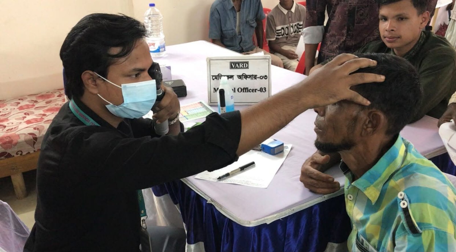 ওসমানীনগরে অনুমতি নিয়ে প্রশ্নের মধ্যেই চক্ষু শিবির, সেবা পেলেন ৬০০ রোগী